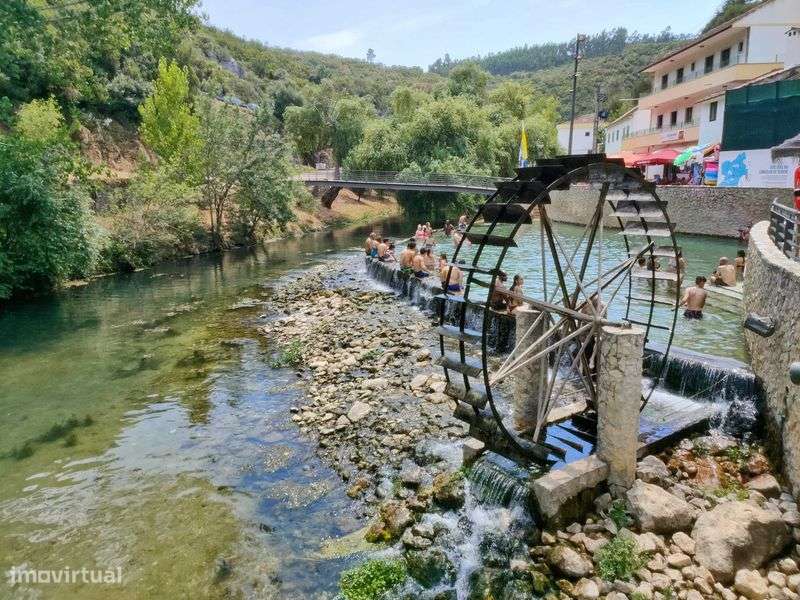 Terreno urbano em Ourém - aprox. 400m2 - Oferta de Projeto* - Grande imagem: 4/12