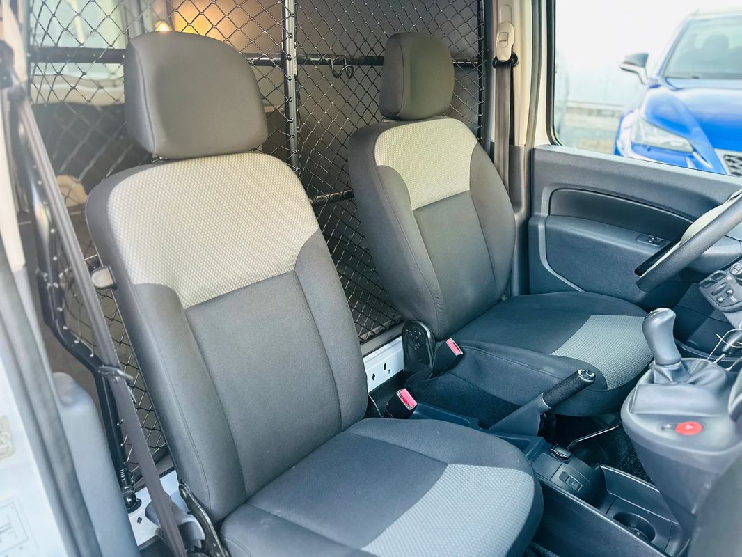 Renault Kangoo Rapid Maxi dCi 90 Extra - 6