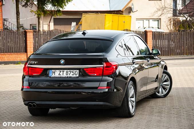 BMW 5GT 530d Gran Turismo - 7