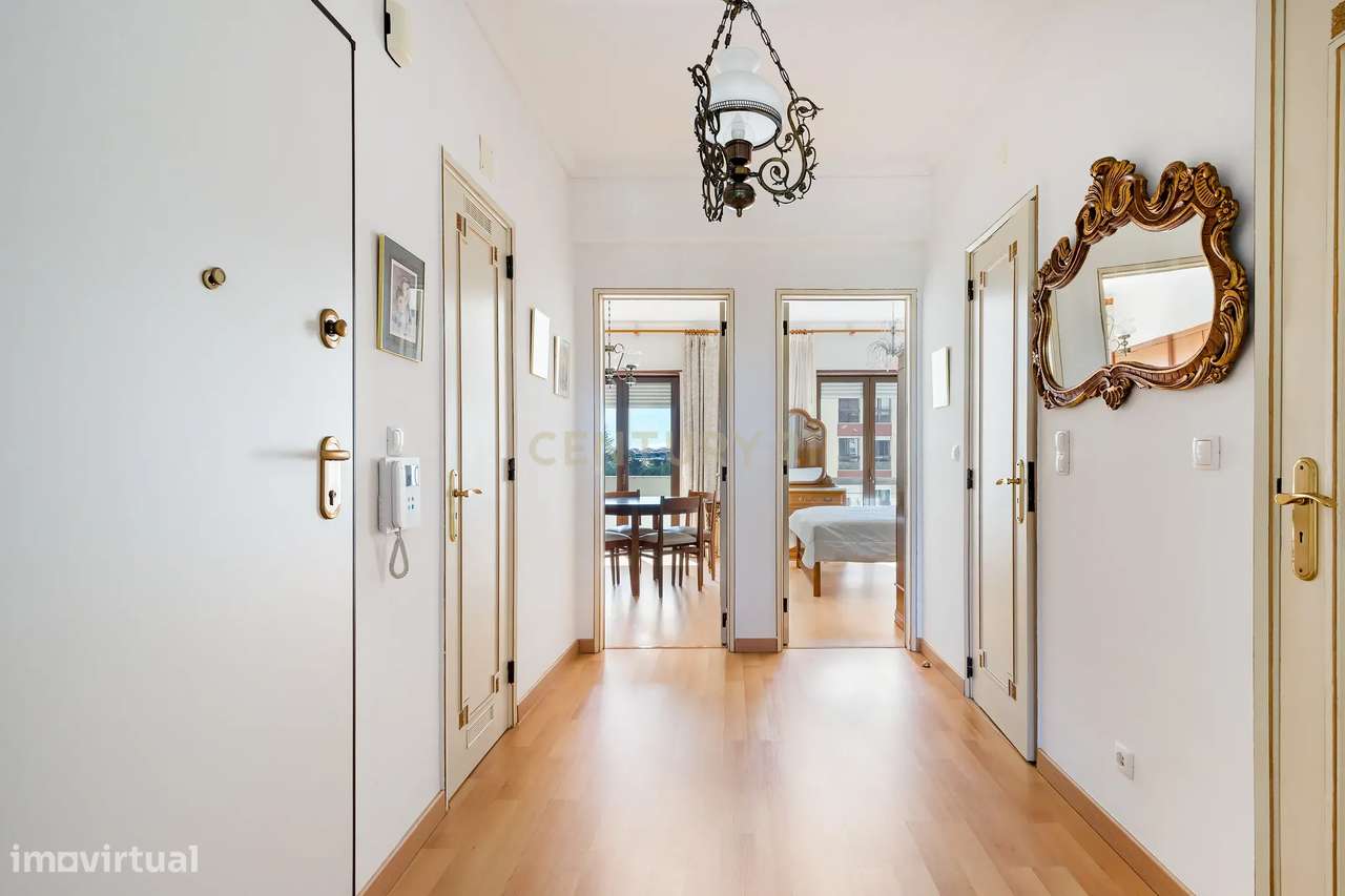 T2 Espaçoso com Varandas e Vista Mar – Quinta das Palmeiras, Oeiras - Grande imagem: 3/14