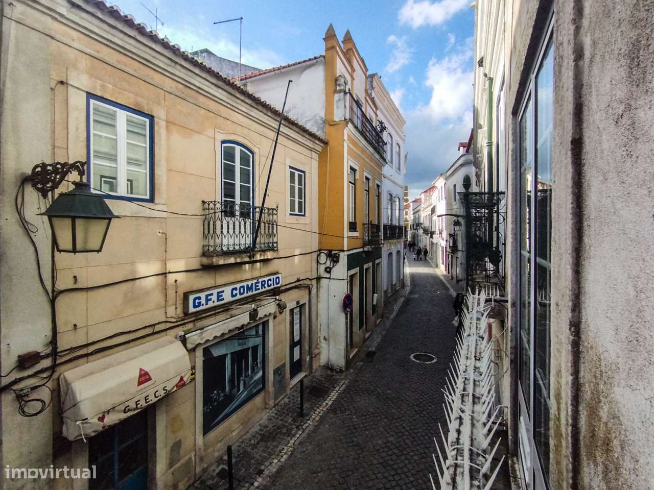 Escritório no Centro Histórico de Santarém - Grande imagem: 3/9