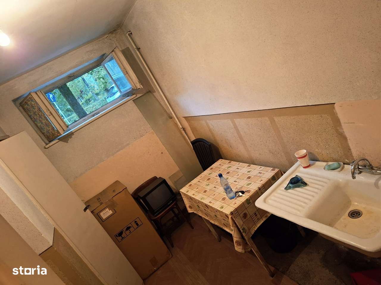 2 camere Teilor , Decomandat / LIBER / NEGOCIABIL ! - Imagine principală: 5/8