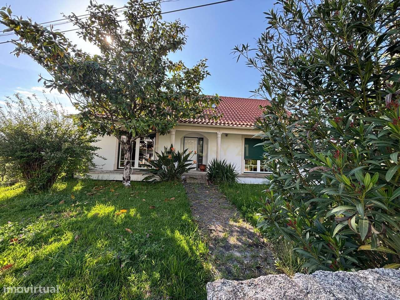 Luxuosa Moradia T 5 com Vista Panorâmica em São Simão de Litém, Pombal-57