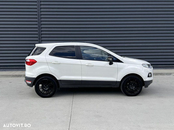 Ford EcoSport - 5