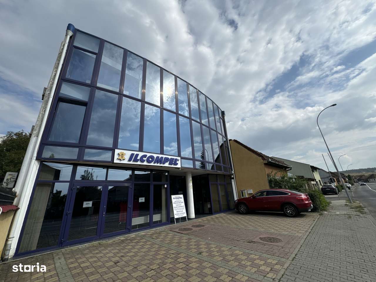 Clădire Multifuncțională de Vânzare în Târgu Mureș, Zona Gării - Imagine principală: 3/20