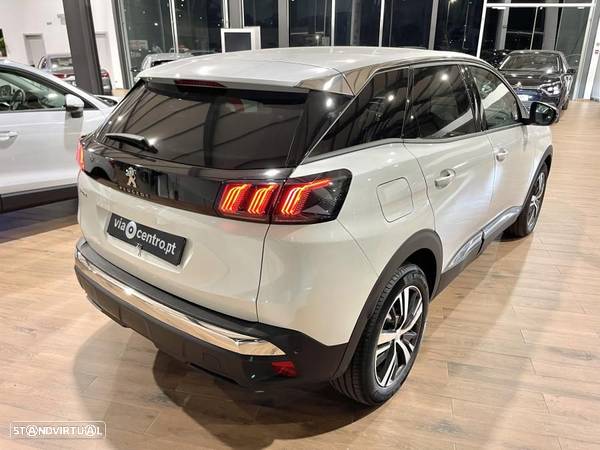 Peugeot 3008 1.2 PureTech Allure Pack - 4