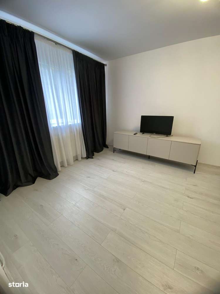 Apartament la etajul 2 RENOVAT zona Ultracentrala - Imagine principală: 3/15