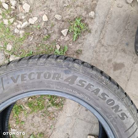 Goodyear Vector 4 Seasons 255/55R18 109V 2x 7,5mm 17R - 5