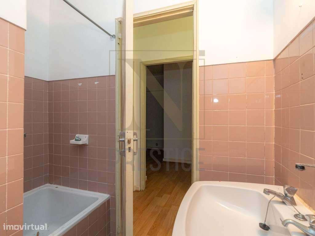 Apartamento T4+1 na Figueira da Foz-32