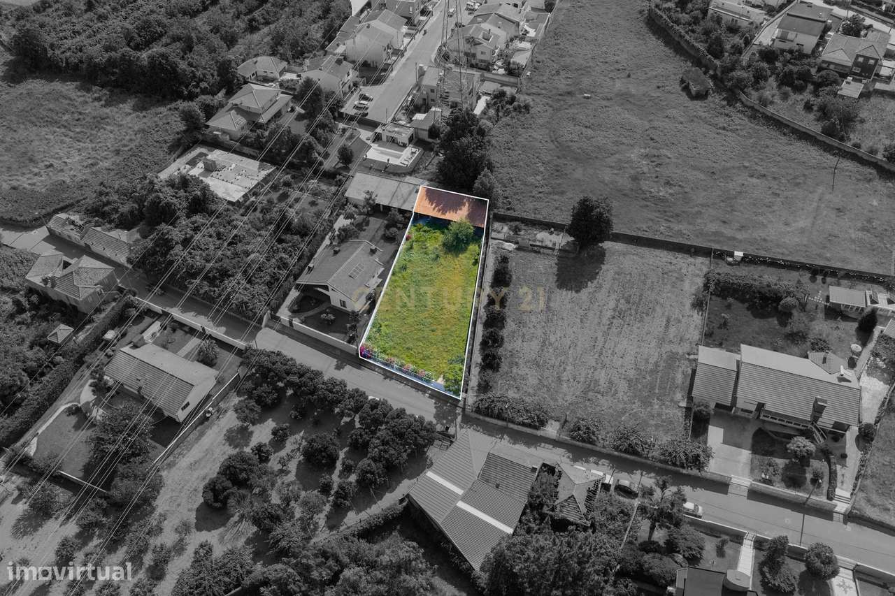 Terreno para construção já vedado em 4 frentes-16