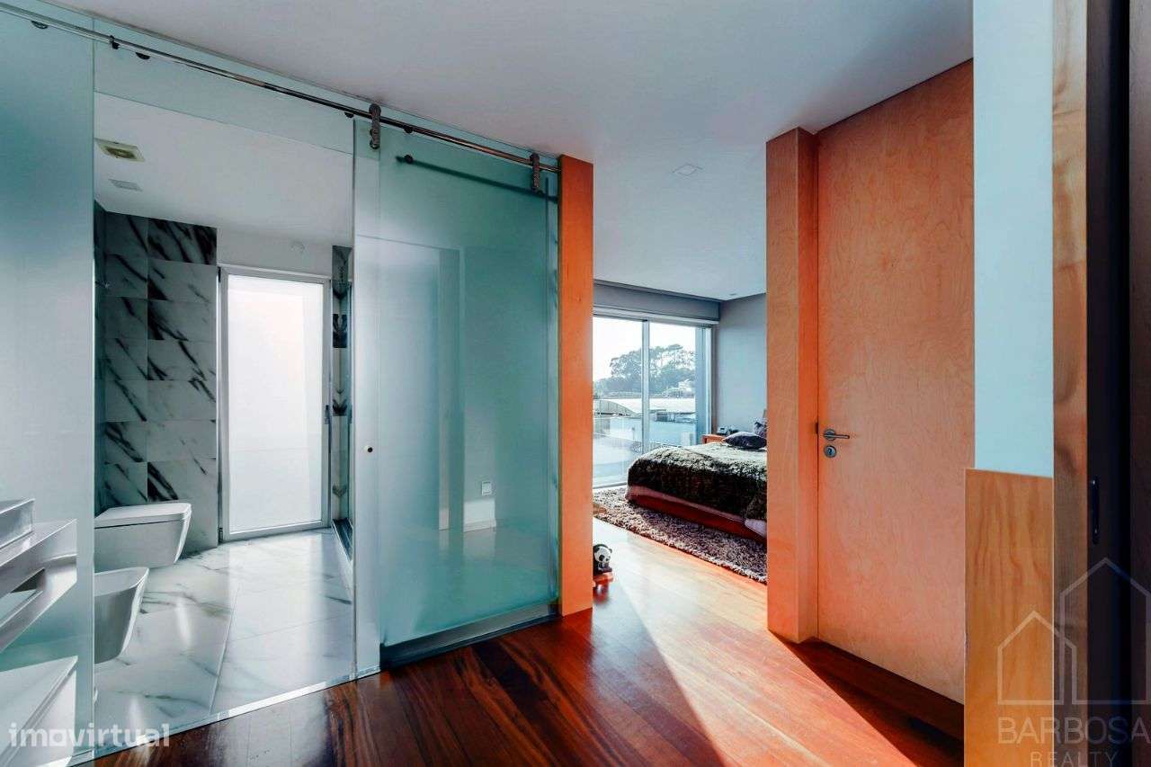 V.N.Gaia - Fantástica V4 (4 suites) c/430m2, piscina - Lote c/1370m2-13