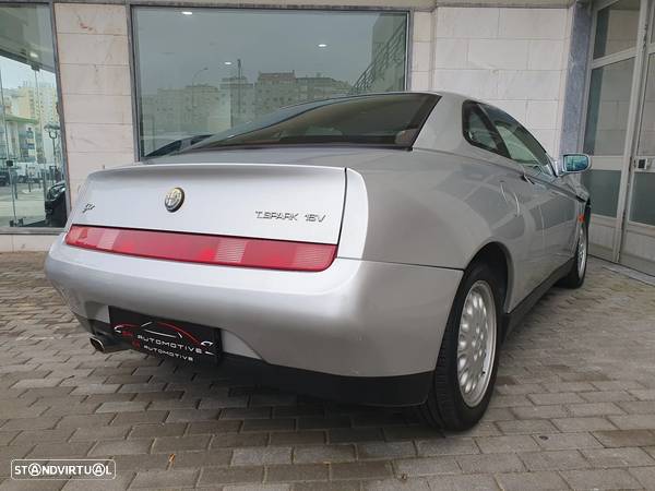 Alfa Romeo GTV 2.0 TS - 6