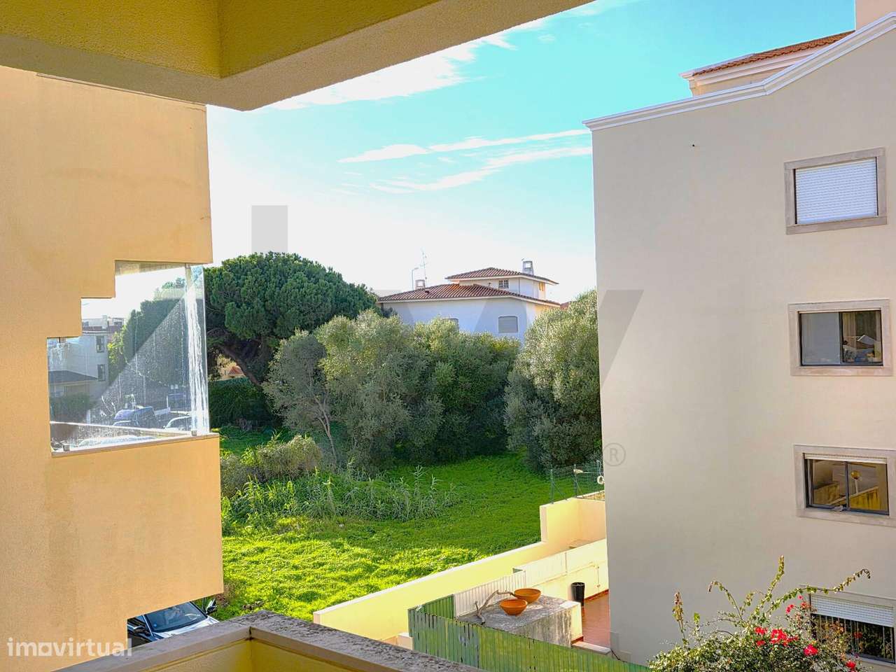 T2 com Varanda, Estacionamento e Jardim | Junto ao Parque | A 1 km da - Grande imagem: 4/26