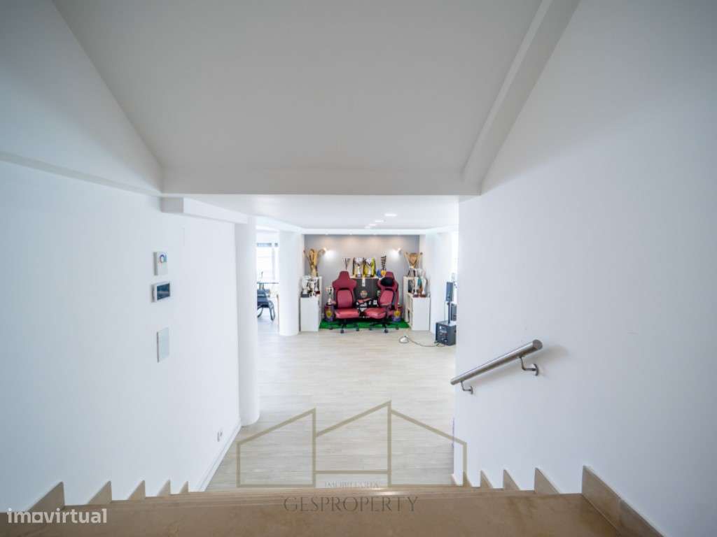 Moradia T6 Isolada na Marisol-20