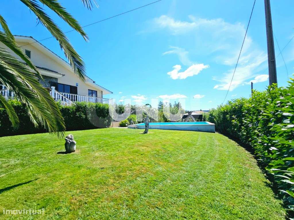 Moradia Isolada T4 - Fantástica Exposição Solar-29