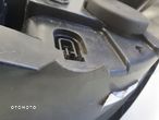 Peugeot 308 PRZEDNIA LAMPA PRAWA prawy przód 9674039780 - 9