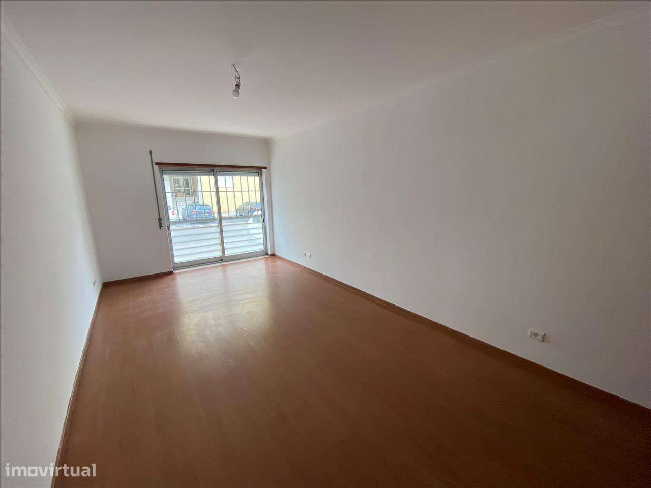 Espaçoso T4 no Alto Seixalinho, Barreiro - Grande imagem: 4/9