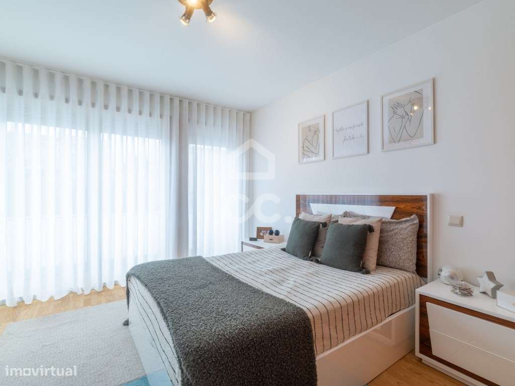 Moradia de Gaveto T3 em Ribeirão - Grande imagem: 4/42