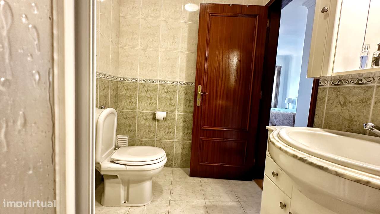 Moradia Geminada T4 – Quinta do Conde (Boa Água)-23