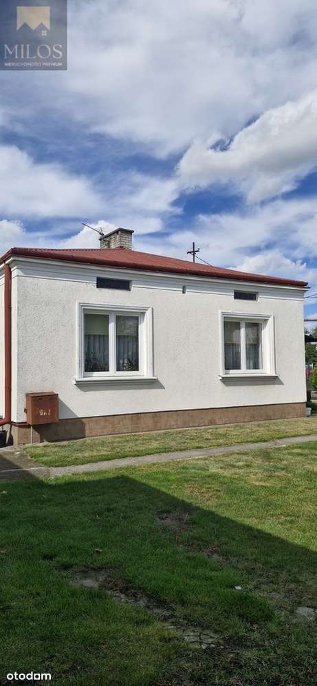 Parterowy dom z dużą działką na Bielanach-1