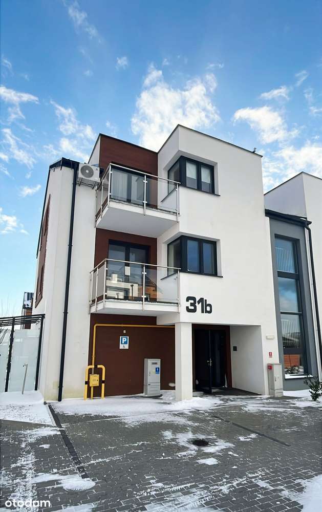 Elegancki apartament nad morzem z miejscem postojowym - Pełny obrazek: 2/17