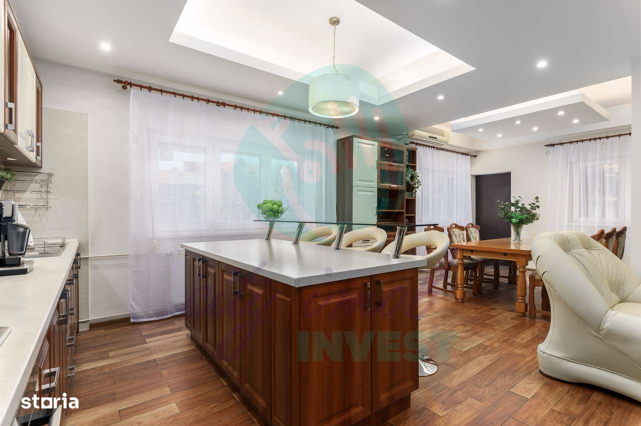 Vilă spațioasă cu curte superbă lângă Parcul Circului - Imagine principală: 4/17