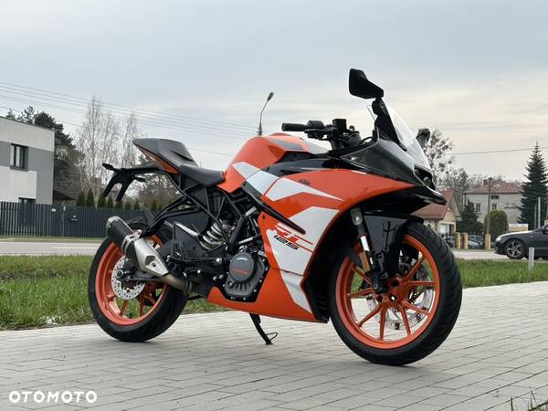 KTM RC 125 - 7