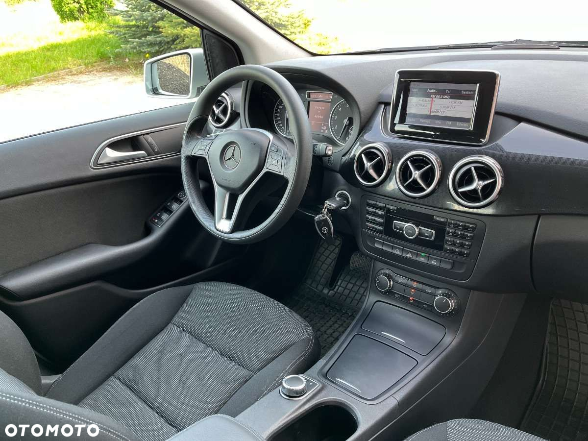 Mercedes-Benz Klasa B 180 (BlueEFFICIENCY) 7G-DCT - 7