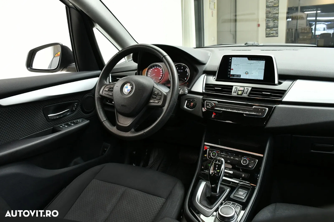 BMW Seria 2 218d Active Tourer Sport-Aut. - 8