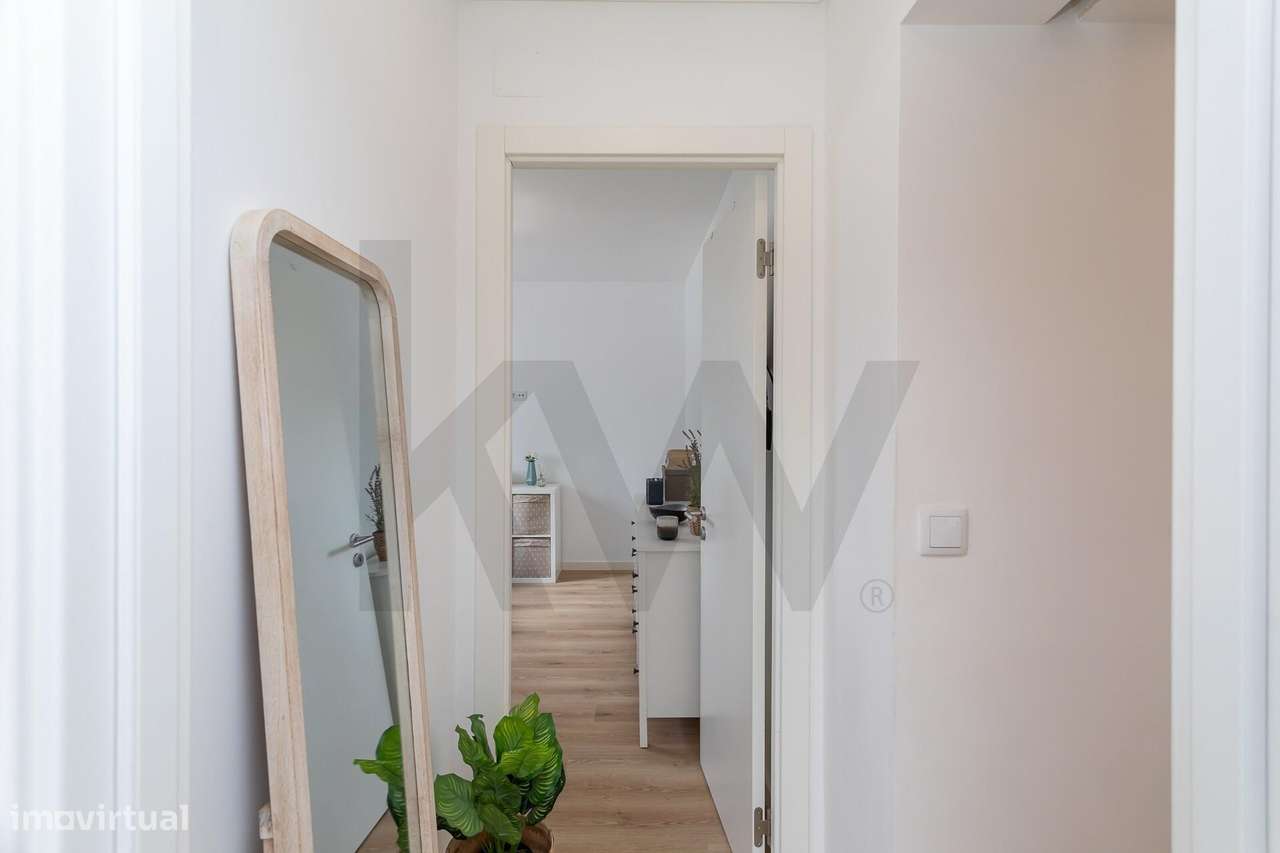 Apartamento T2 em Carnaxide - ONDE A PERSONALIDADE E O REQUINTE SE SEN-22