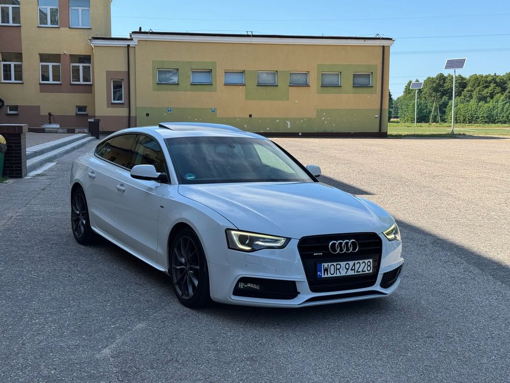 Audi A5 8T (2007-2016) 2.0 TFSI quattro 2011