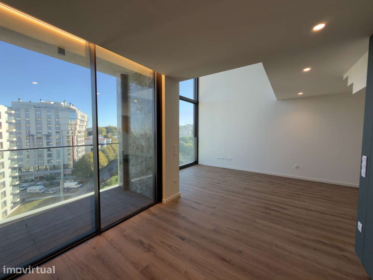 Apartamento T2 Duplex NOVO AO GAIASHOPPING-7