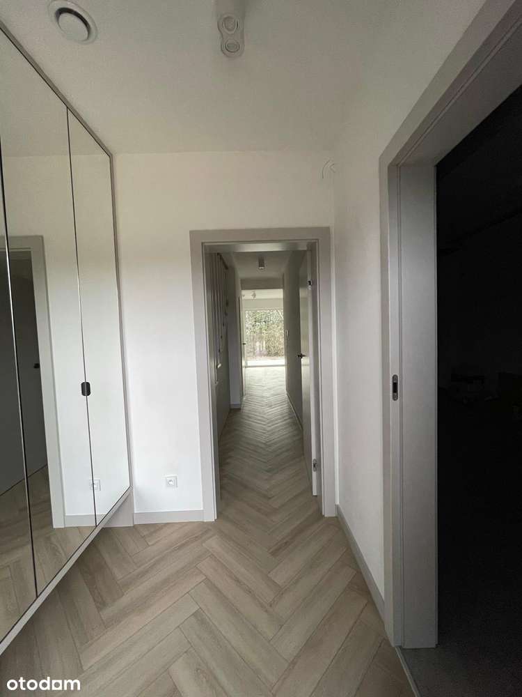 Nowy pokazowy dom wykończony przez dewelopera - Pełny obrazek: 4/20