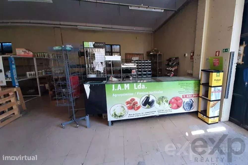 Armazém em Sanfins do Douro - Grande imagem: 4/8