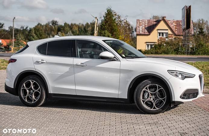 Alfa Romeo Stelvio 2.2 JTDM - 3