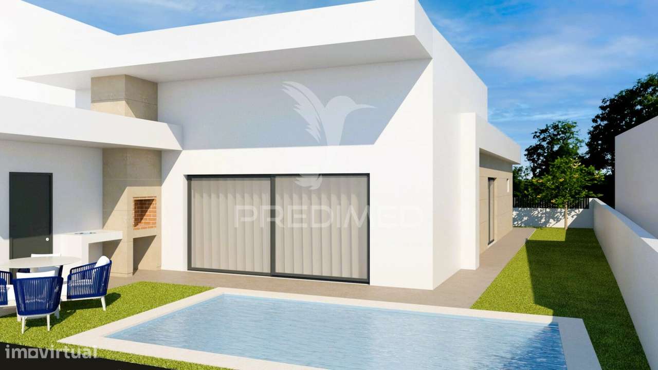 Piscina: 5 X 2,70m, Suíte c/ Closet, Garagem, - Grande imagem: 2/20