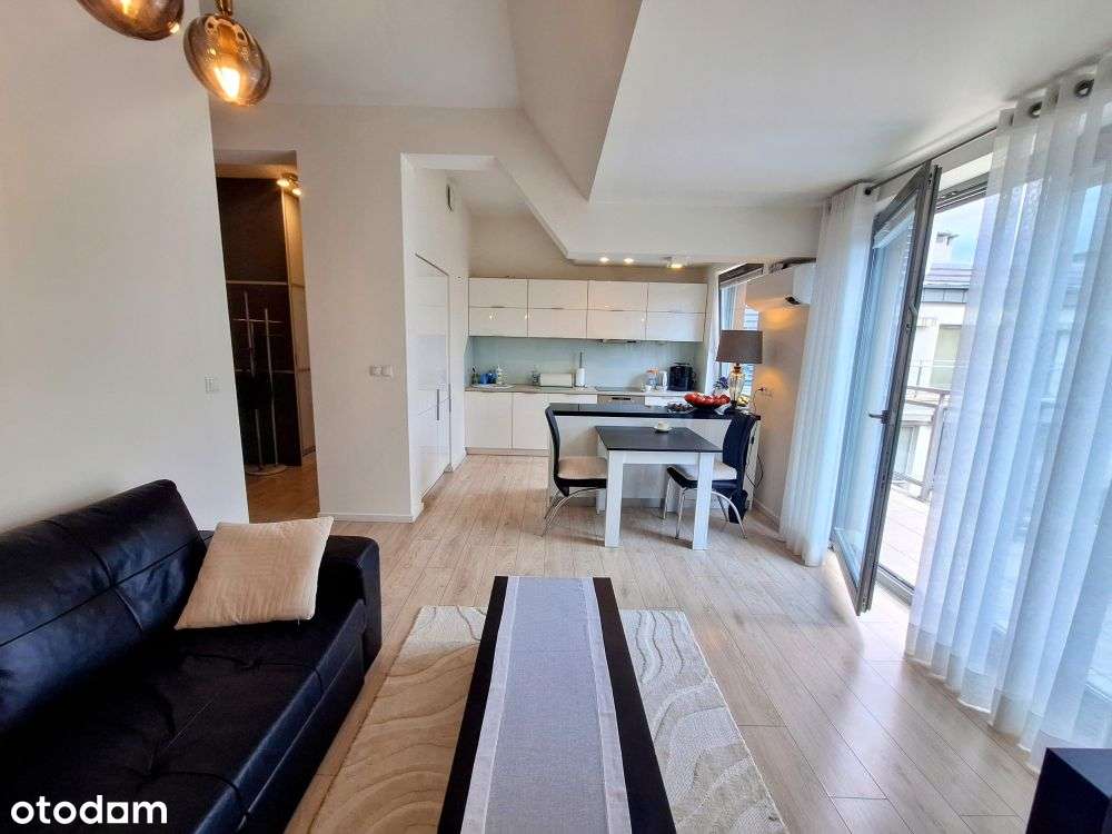 Apartament, ,,Ogrody Hallera,,prestiżowa lokalizacja, winda,komfortowe-3