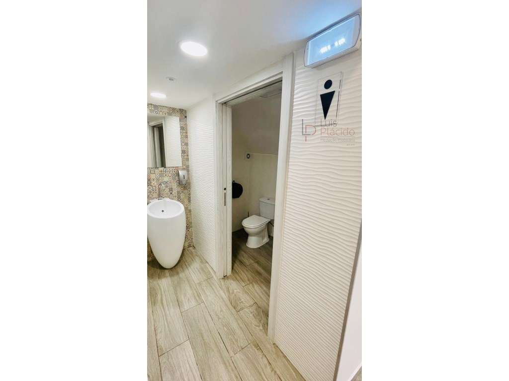 Restaurante no centro da cidade de Sines-19