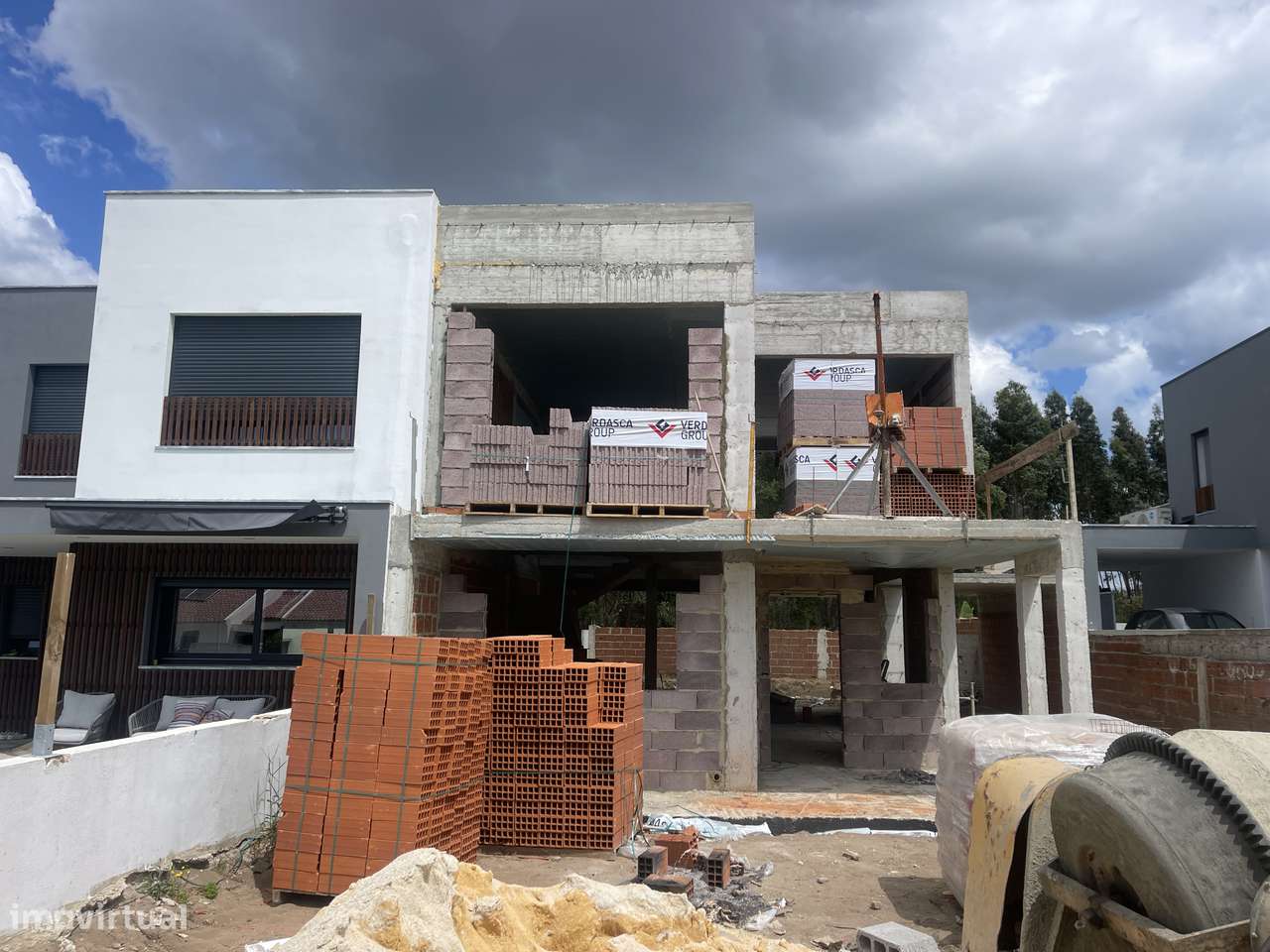 Moradia nova T3 com piscina Caminho branco Sesimbra-8