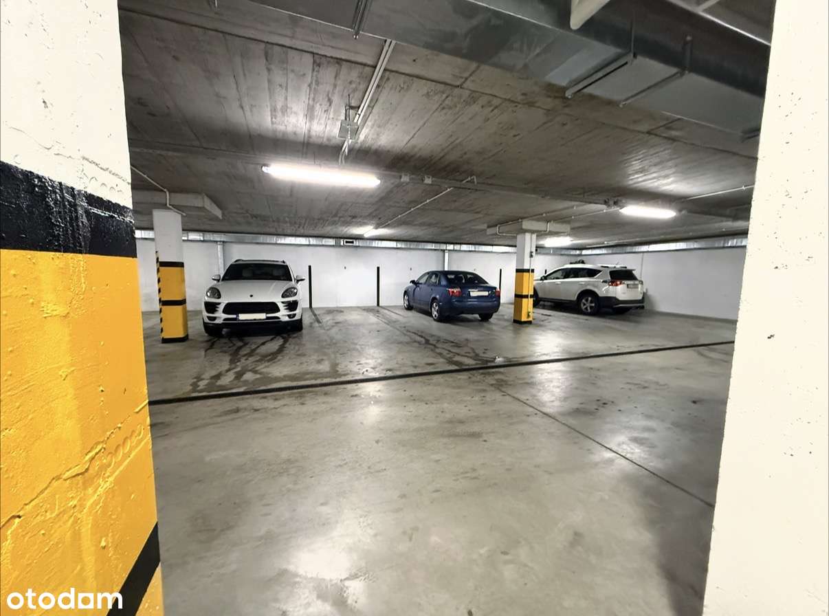 Miejsce postojowe do wynajęcia - wygodnie, bezpiecznie, pod dachem - Pełny obrazek: 4/4