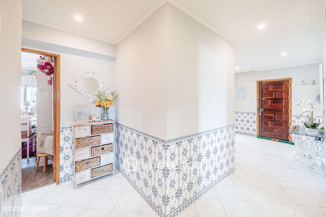 Apartamento T3, com áreas amplas, em Setúbal-30