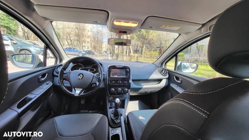 Renault Clio Estate 1.2 Expression - 8