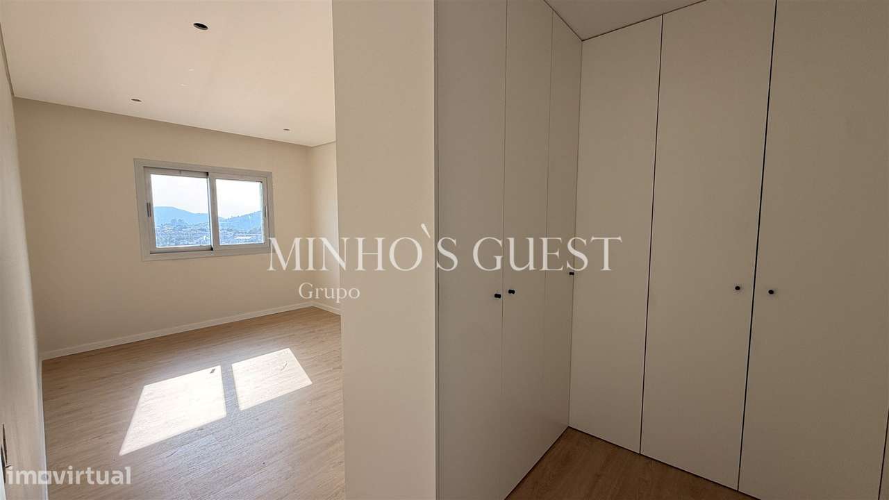 Apartamento T3 Totalmente Remodelado c/ varanda - Maximinos, Braga-6