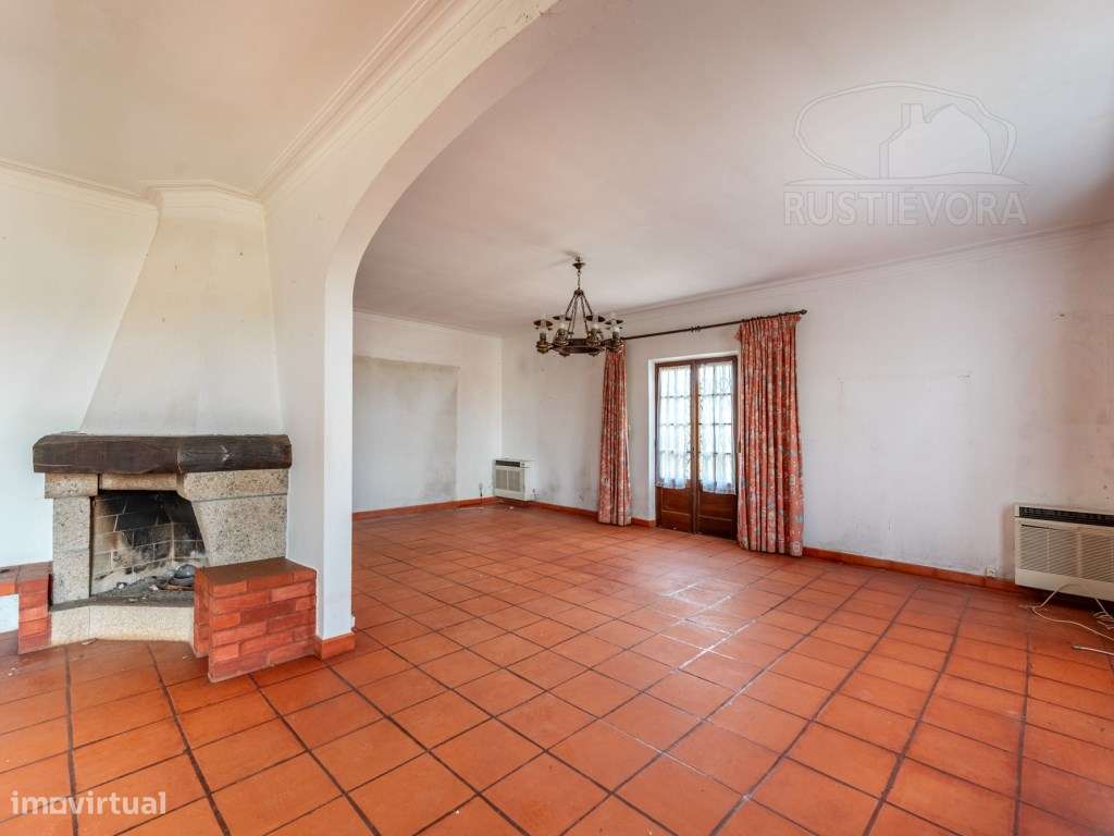 Quinta Rústica em Évora-3