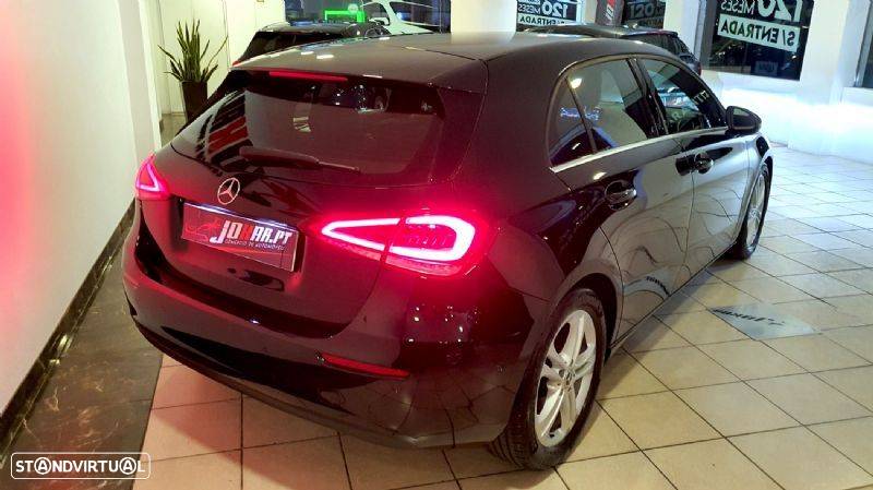 Mercedes-Benz A 180 d Style Plus Aut. - 22