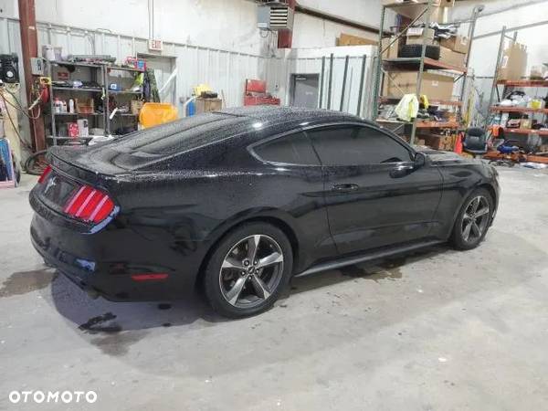 Ford Mustang 3.7 V6 Premium - 4