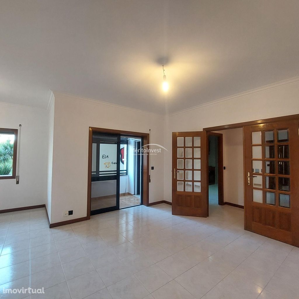 Apartamento T2 na Amorosa