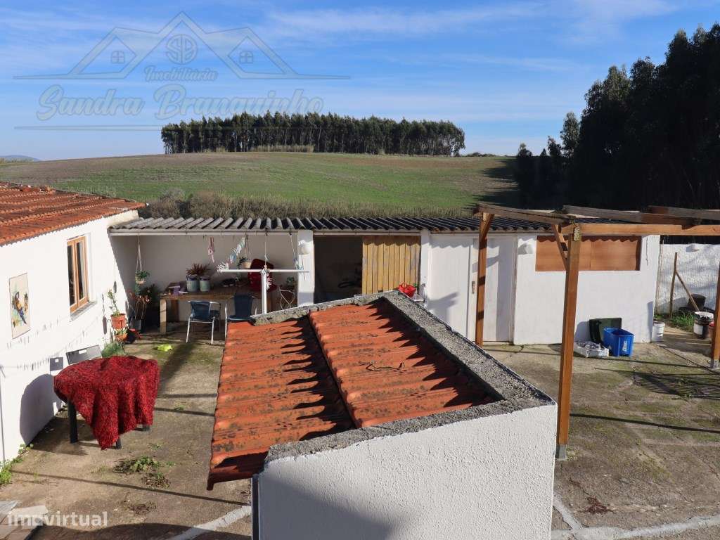 Moradia T3 em lote de 2800m2-51