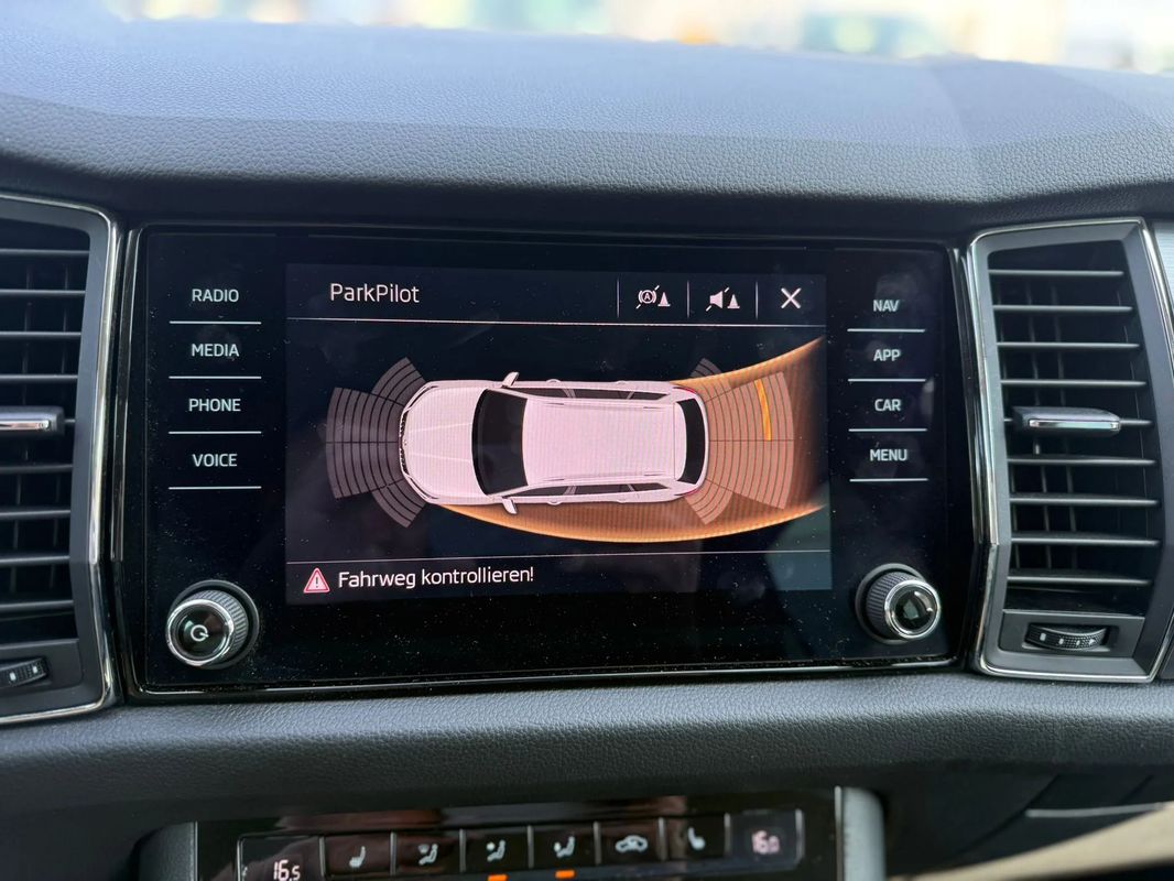 Skoda Kodiaq 2.0 TDI 4X4 DSG Ambition - 22