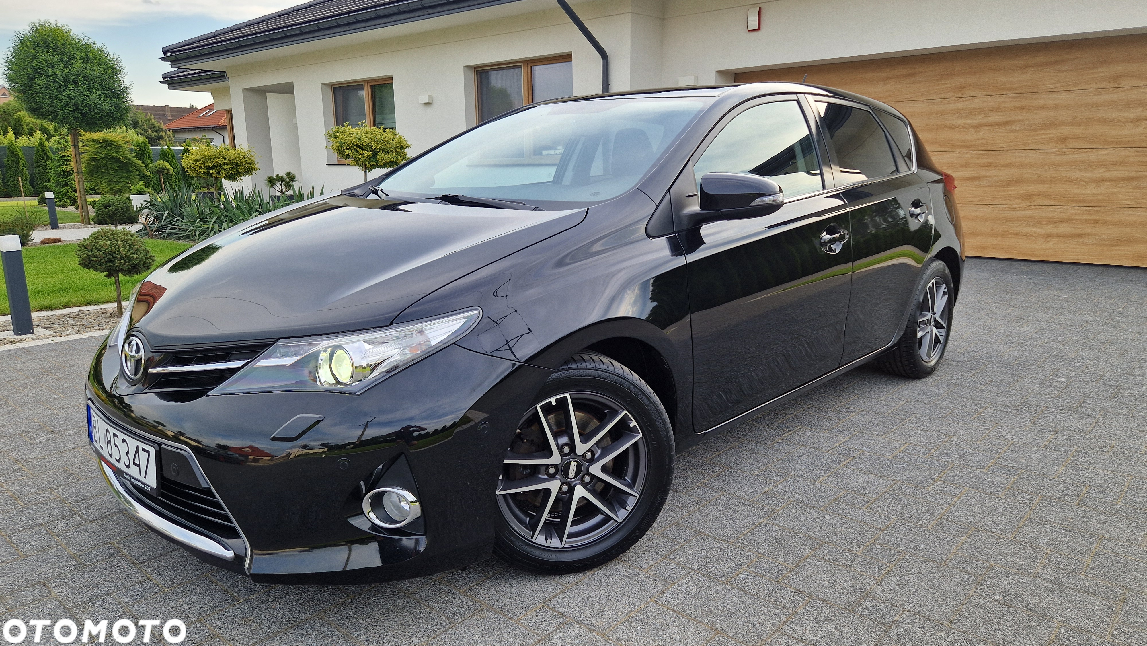 Toyota Auris 2.0 D-4D Prestige - 17